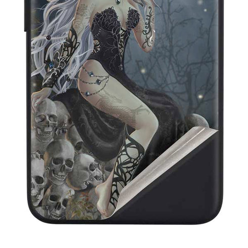 Gothic Queen with Silver Dragon by Nene Thomas Google Pixel 4a Skin